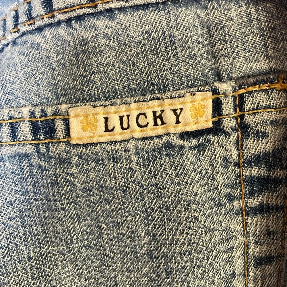 Lucky jeans for women. - Picture 6 of 9